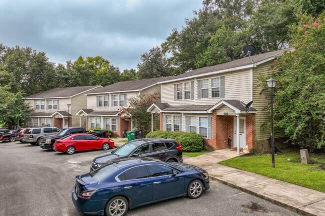 4226 Augustus Oak Ct in Tallahassee, FL - Building Photo - Building Photo