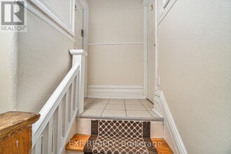 350 Fifth Ave in Ottawa, ON - Building Photo - Building Photo