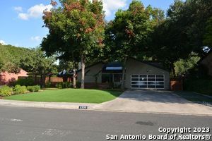 3330 Trailway Park St in San Antonio, TX - Building Photo - Building Photo