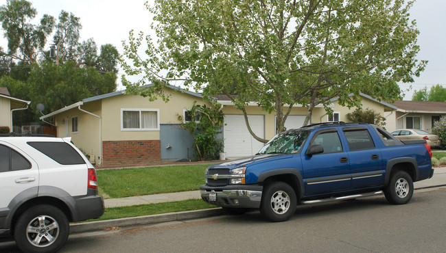 1170-1174 Bismarck Dr in Campbell, CA - Building Photo - Building Photo