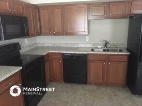 1349 Parkwood St in Clearwater, FL - Building Photo - Building Photo