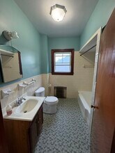 43 Westerly Ave, Unit 1st Floor Unit in Providence, RI - Building Photo - Building Photo