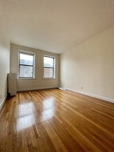 1151 Commonwealth Ave, Unit 8 in Boston, MA - Building Photo - Building Photo