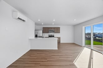 800 K St in Deer Park, WA - Building Photo - Building Photo