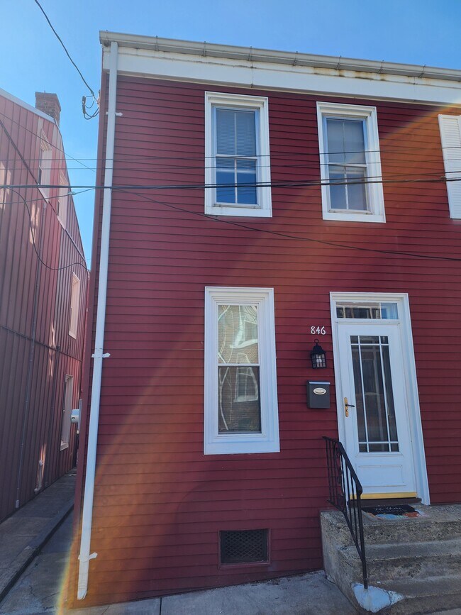 846 Wright St Rentals in Columbia, PA