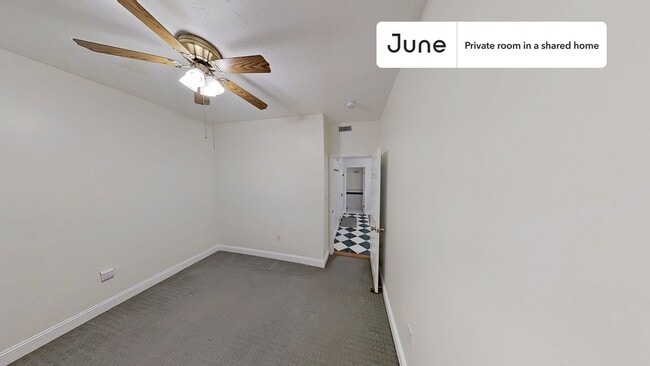 Private bedroom in 3 bed/1 bath Home in Boston, MA - Building Photo - Building Photo