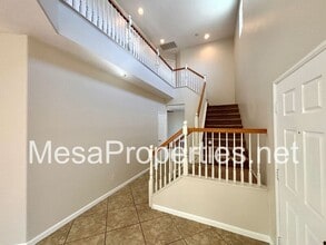 13720 Thrush Ct in Victorville, CA - Building Photo - Building Photo