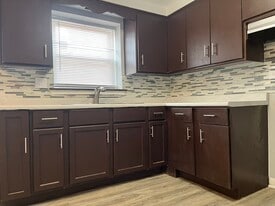 3601 W 79th St, Unit G in Chicago, IL - Building Photo