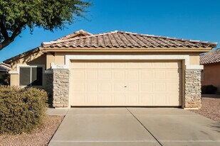 8706 E Capri Ave in Mesa, AZ - Building Photo