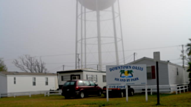 337 Arch St in Aransas Pass, TX - Foto de edificio - Building Photo