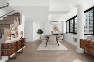 224 E 52nd St in New York, NY - Building Photo - Building Photo