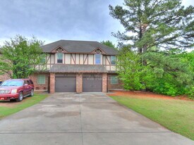2876 Muzzy St in Choctaw, OK - Building Photo