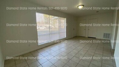 824 Jane Dr in Jacksonville, AR - Building Photo - Building Photo