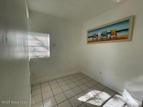 490 S Orlando Ave in Cocoa Beach, FL - Building Photo - Building Photo