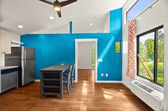 2044 Wilson Ln in Goodlettsville, TN - Building Photo - Building Photo