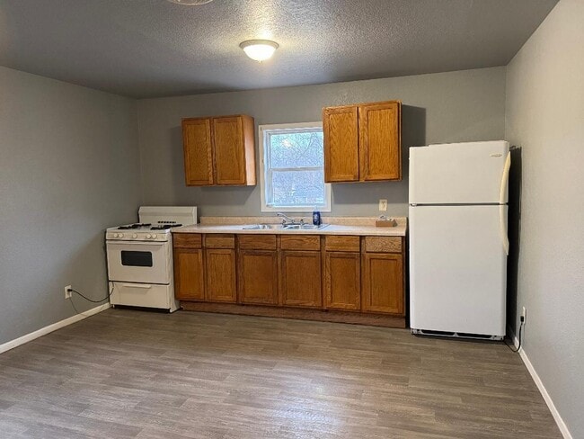 348 S Rosewood Ave in Kankakee, IL - Building Photo - Building Photo