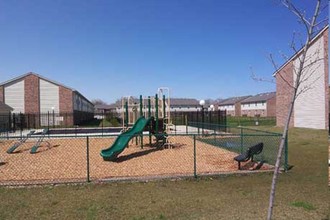 Maple Tree Apartments in La Porte, IN - Building Photo - Building Photo