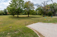 500 SE 8th St in Bentonville, AR - Foto de edificio - Building Photo