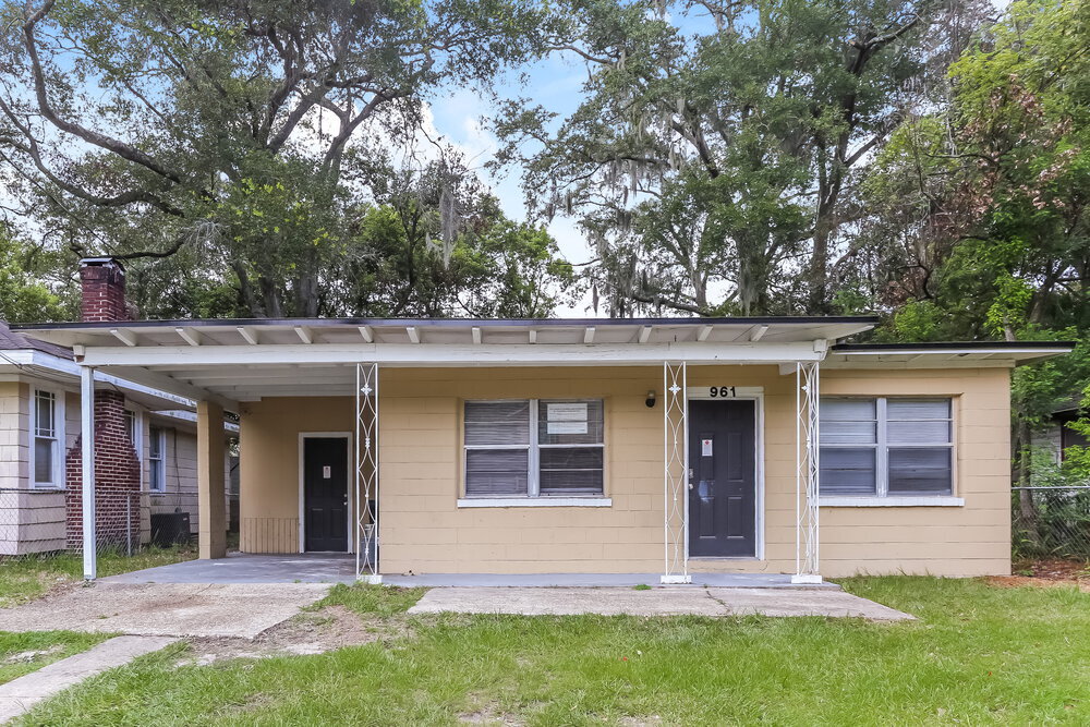 961 Kenmore St in Jacksonville, FL - Foto de edificio