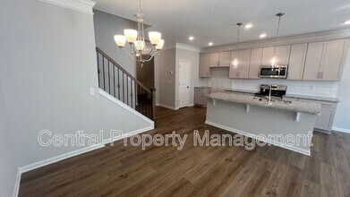 505 Pennystone Ln in Simpsonville, SC - Building Photo - Building Photo