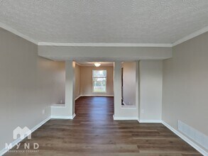 1155 Starlight Dr in Reynoldsburg, OH - Building Photo - Building Photo