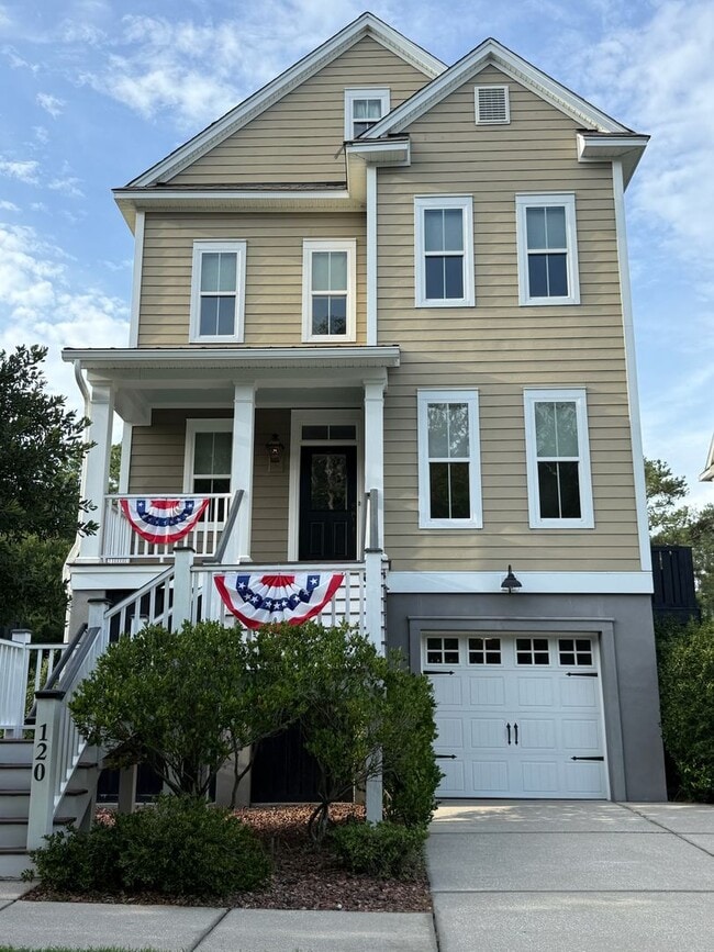 property at 120 Clouter Creek Dr