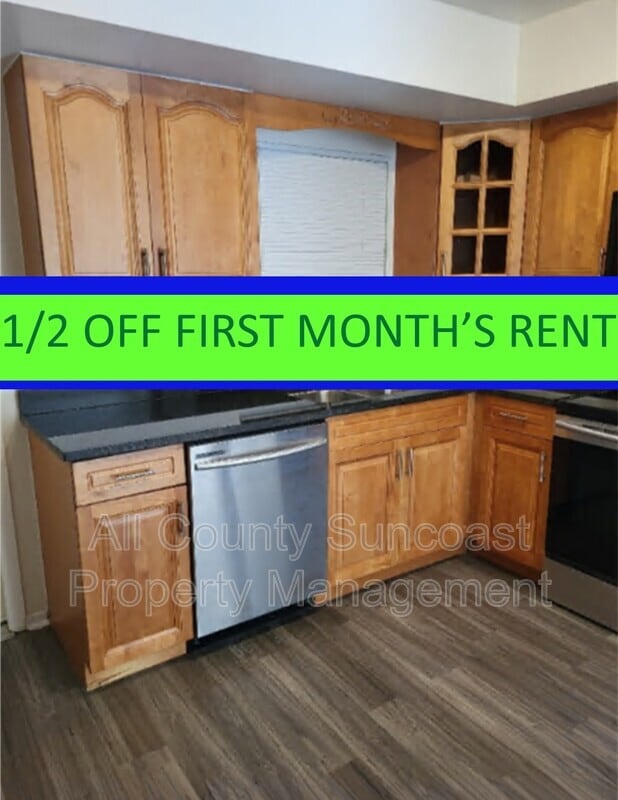 property at 513 E Curlew Pl