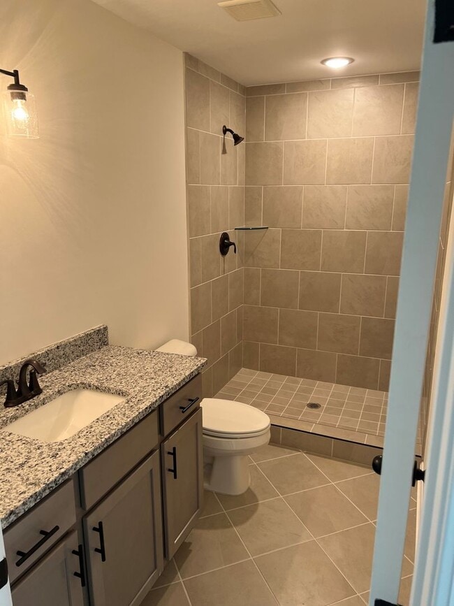 1530 N Goodlett Grove Cove in Cordova, TN - Building Photo - Building Photo