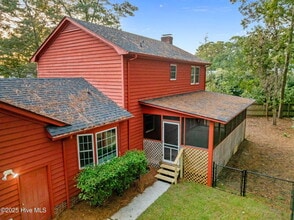 113 Wesleyan Ct in Jacksonville, NC - Building Photo - Building Photo