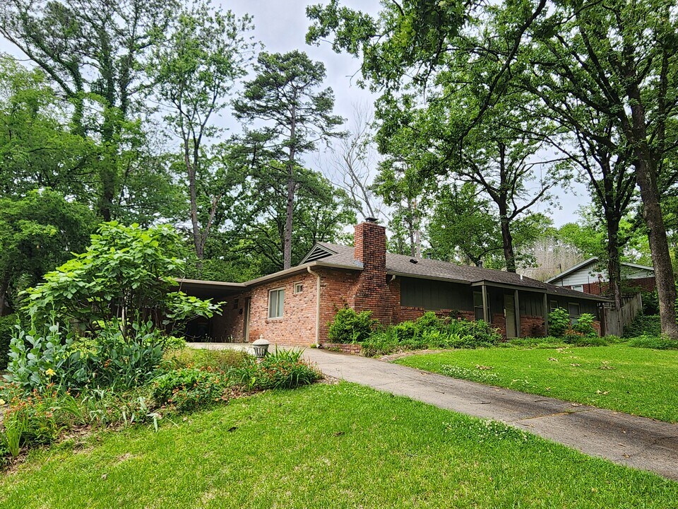 506 Shamrock Dr in Little Rock, AR - Building Photo