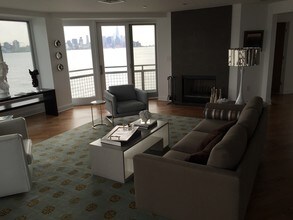 Riva Pointe in Weehawken, NJ - Building Photo - Building Photo