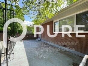 1511 SE Oak St in Portland, OR - Building Photo - Building Photo