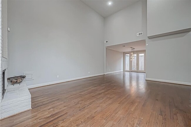 2527 Potomac Dr in Houston, TX - Building Photo - Building Photo