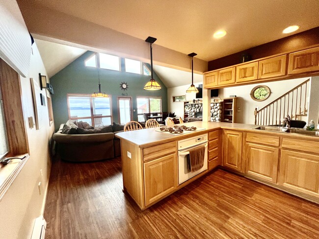 property at 31963 Mahood Ln