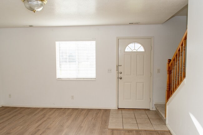 73 Hampton Pl in Logan, UT - Building Photo - Building Photo