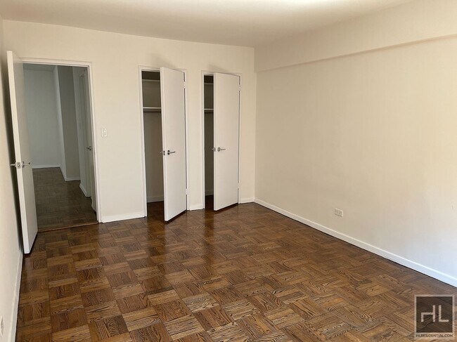 EAST 35 STREET in New York, NY - Building Photo - Building Photo