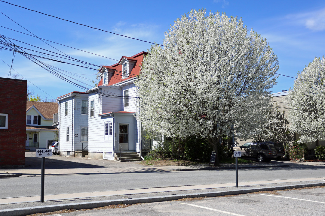 11-13 Spruce St in Waltham, MA - Building Photo