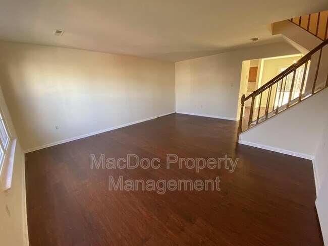 3635 McDowell Ct in Dumfries, VA - Building Photo - Building Photo