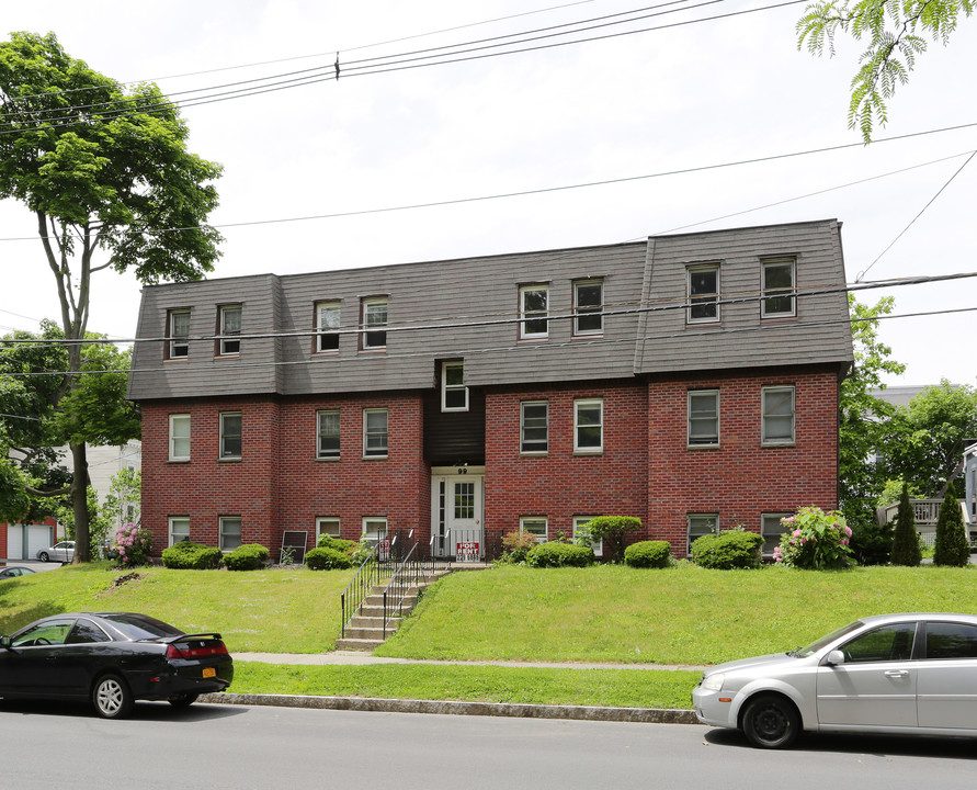 99 S Lake Ave in Albany, NY - Building Photo