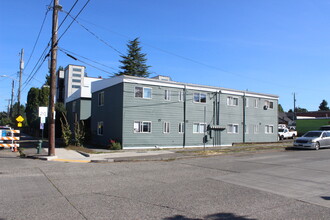 Flats at Delridge in Seattle, WA - Building Photo - Building Photo