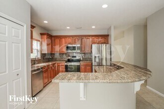 13549 Hawk Lake Dr in Orlando, FL - Building Photo - Building Photo