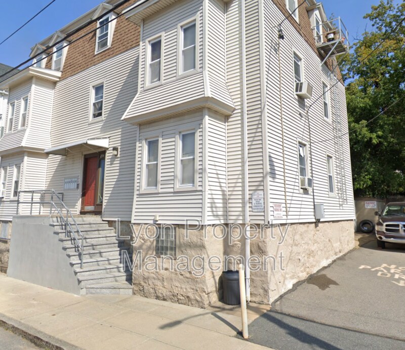 234 Covel St in Fall River, MA - Building Photo