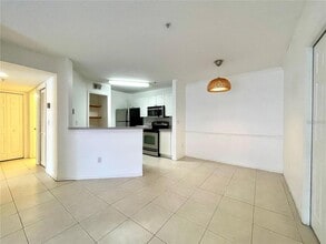 18108 Peregrines Perch Pl in Lutz, FL - Building Photo - Building Photo