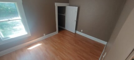 512 Gordon St in Piqua, OH - Building Photo - Building Photo