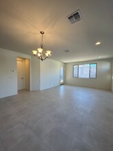 24240 W Hess Ave in Buckeye, AZ - Building Photo - Building Photo