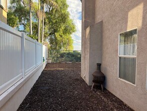 2417 Eastridge Loop in Chula Vista, CA - Building Photo - Building Photo