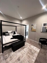 405 Stonework Oaks Ln in Houston, TX - Building Photo - Building Photo