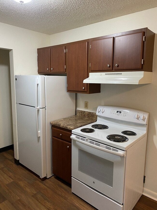 Breckenridge Apartments