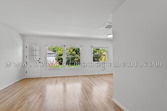 2727 Butler Ave in Los Angeles, CA - Building Photo - Building Photo