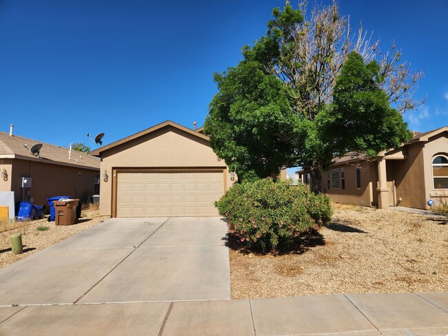 5005 Kensington Way in Las Cruces, NM - Building Photo - Building Photo